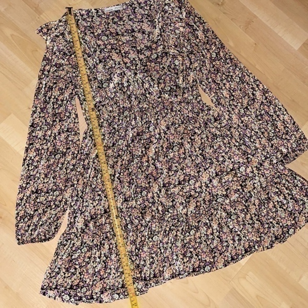 Pull & Bear ASOS plisse mini smock dress in pink floral print L gently preloved - Picture 4 of 14